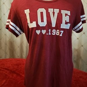 Women Burgundy Tee
